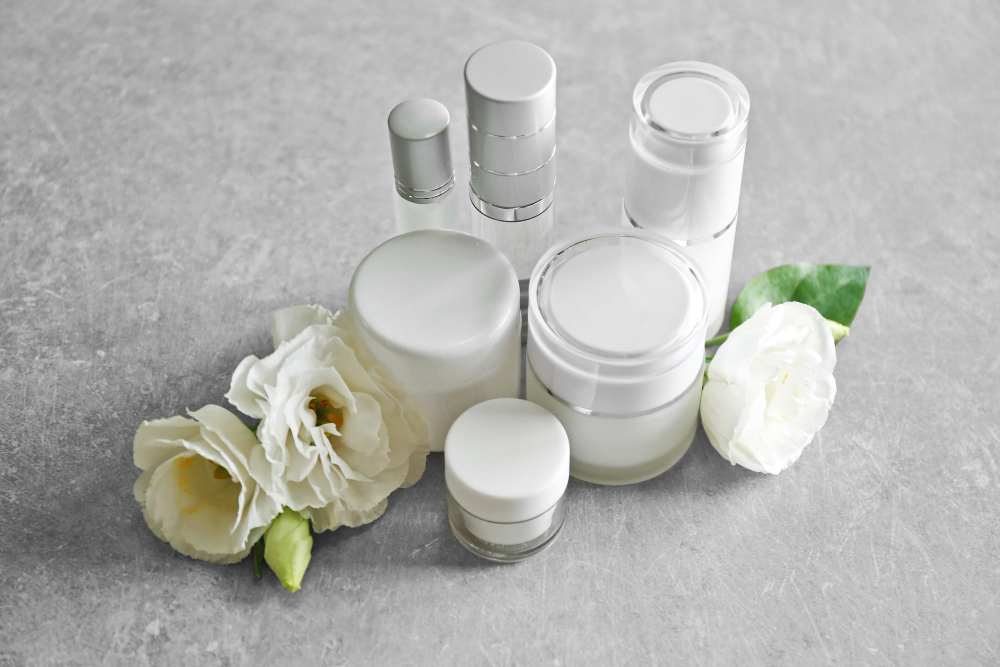 Pojemnik na krem a trwałość kosmetyku – co musisz wiedzieć
